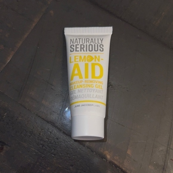 5/$25 Naturally Serious Skin Lemon-Aid Makeup Removing Cleansing Gel - Picture 1 of 2